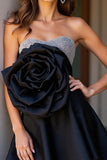 Sparkly Black Sweetheart Satin Short Backless Prom Dress with 3D Flower