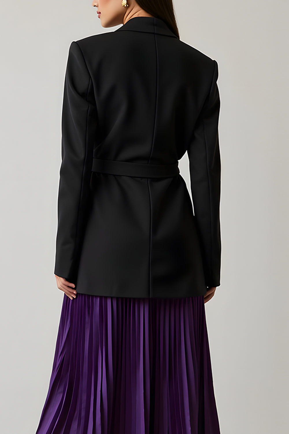 Black and Purple 2 Piece Long Sleeves Peak Lapel A-Line Pleated Business Suits