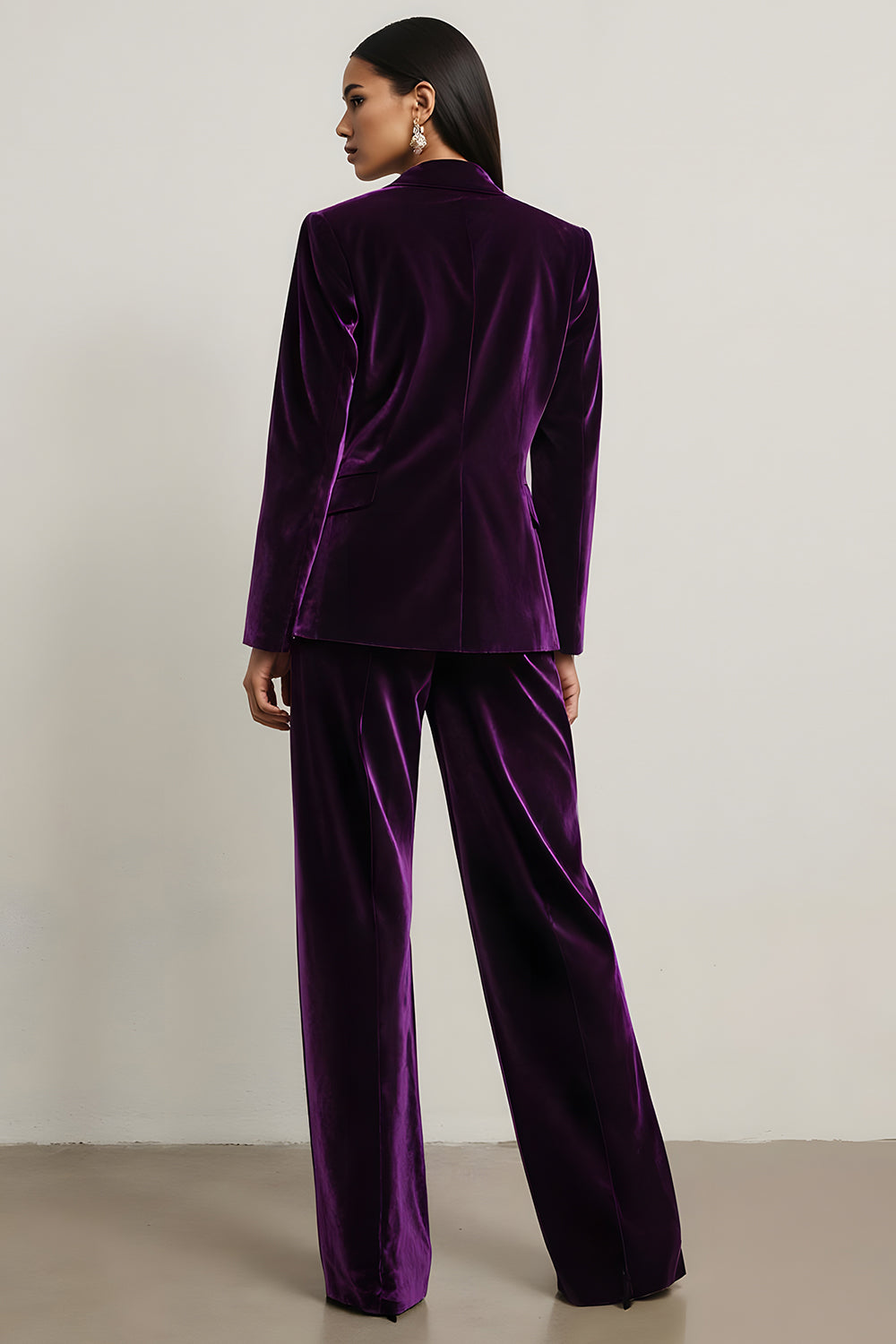 Dark Purple 2 Piece Velvet Notched Lapel Long Sleeves Prom Suits