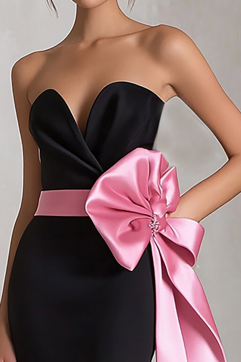 Black and Pink Satin Sheath Maxi Evening Dress with Bow