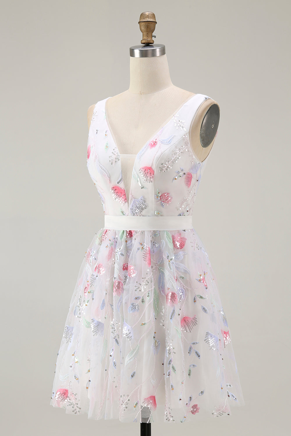 Sparkly White A Line V-Neck Short Cocktail Dress with Sequins