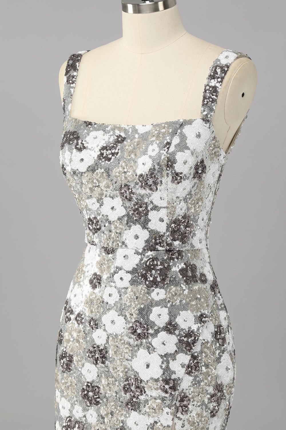 Silver Sequins Tight Short Sparkly Cocktail Dress with Slit