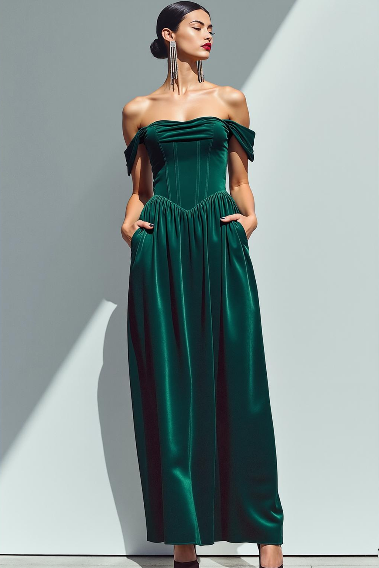 Dark Green Corset Sheath Velvet Maxi Evening Dress with Pockets