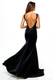 Black Mermaid Sequined V-Neck Backless Formal Dress with Slit