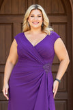 Purple V Neck Plus Size Ruched Mother of the Bride Dress