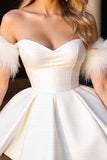 White Corset Sweetheart A Line Short Prom Dress with Feathers