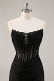 Black Corset Bodycon Ruched Satin Short Prom Dress with Lace