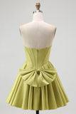Green Sweetheart A-Line Satin Short Cocktail Dress with Beading