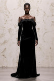 Black Velvet Long Sleeves Sheath Holiday Party Dress with Lace