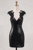 Bodycon Sequined Black Sparkly Short Homecoming Dress with Beading