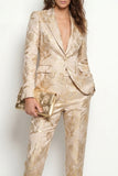 2 Piece Floral Peak Lapel Golden Single Breasted Business Suits with Pockets