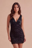 Sparkly Beaded Black Bodycon V-Neck Short Cocktail Dress with Sequins