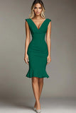 White Sleeveless V-Neck Bodycon Knee-Length Semi Formal Dress