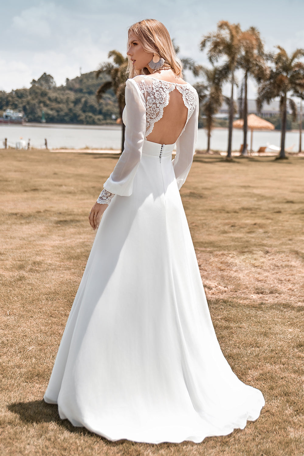 Leely Women Ivory Boho Simple Sheath Long Sleeves Wedding Dress with Lace leelyuk Leely Women Ivory Boho Simple Sheath Long Sleeves Wedding Dress with Lace leelyuk