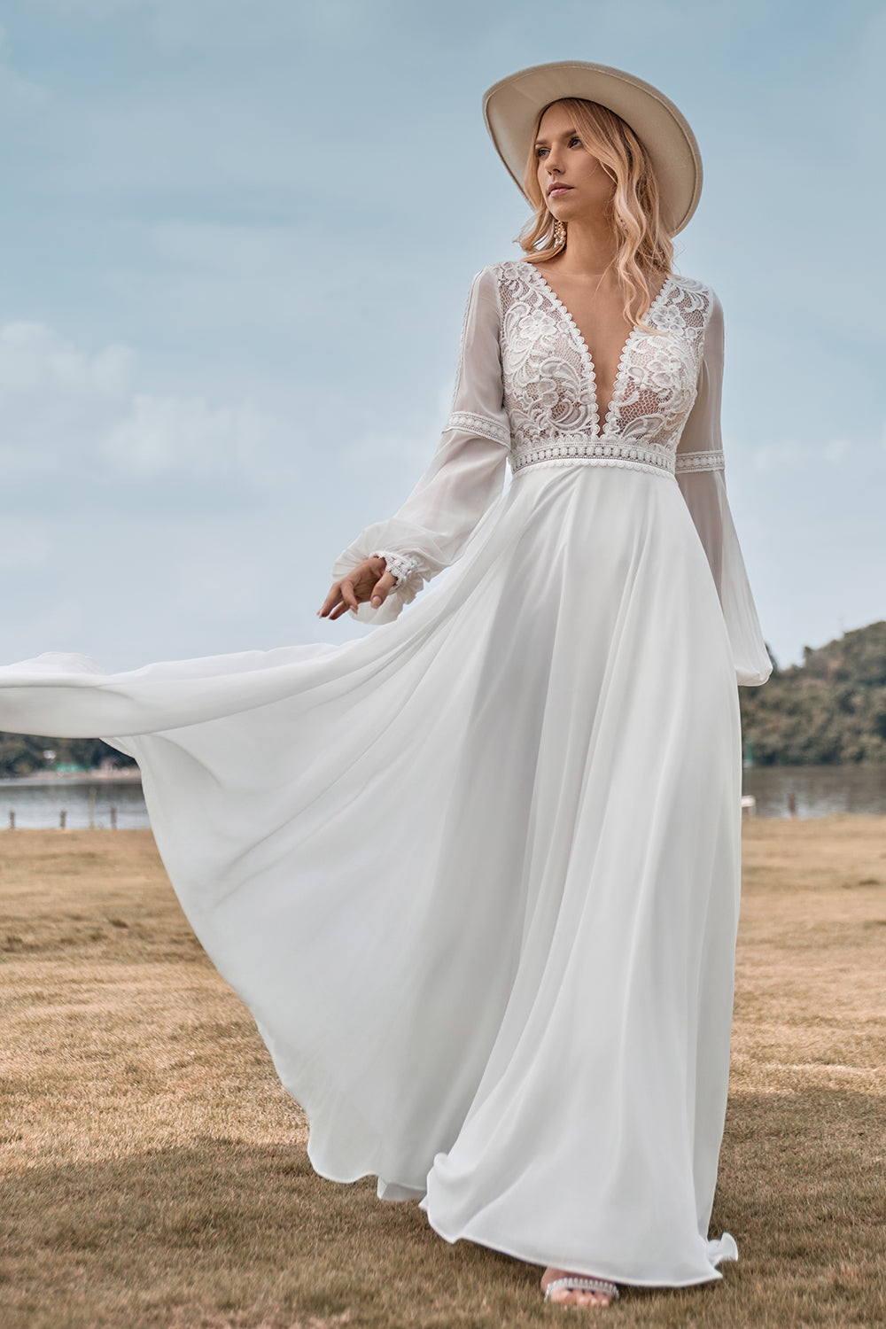 Leely Women Ivory Wedding Dress with Lace Deep V-Neck Long Sleeves Bridal Dress